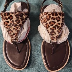 FLAT LEATHER SANDALS WITH LEOPARD HAIR PRINT SIZE 9